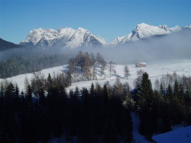 Haus Fichtenstamm Seefeld in Tirol Luaran gambar