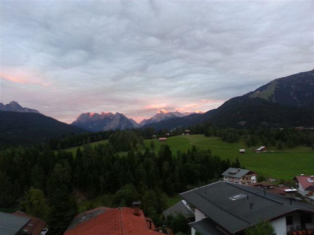 Haus Fichtenstamm Seefeld in Tirol Luaran gambar